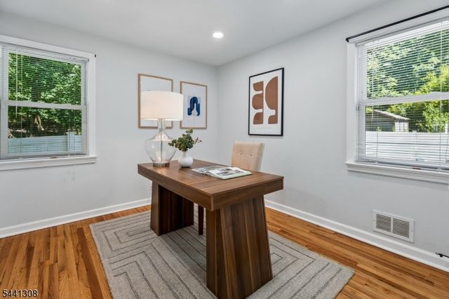 59 Sunnyside Rd, West Orange Twp., NJ 07052