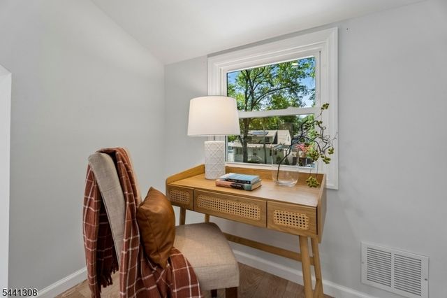 59 Sunnyside Rd, West Orange Twp., NJ 07052