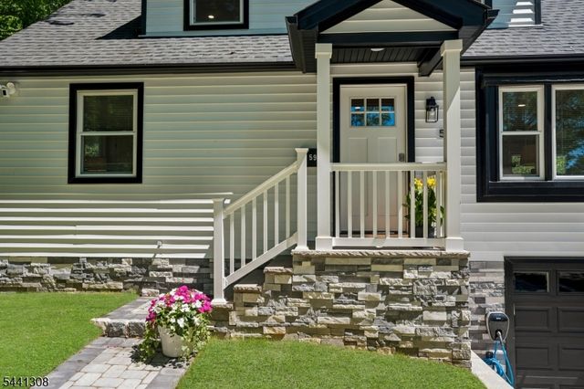 59 Sunnyside Rd, West Orange Twp., NJ 07052