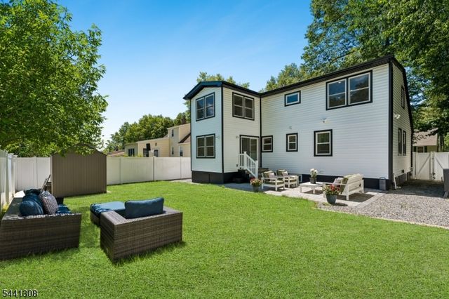 59 Sunnyside Rd, West Orange Twp., NJ 07052