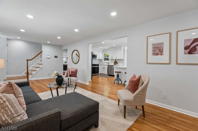 59 Sunnyside Rd, West Orange Twp., NJ 07052