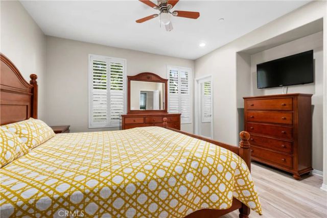 1413 Manchester Way, Tustin, CA 92782
