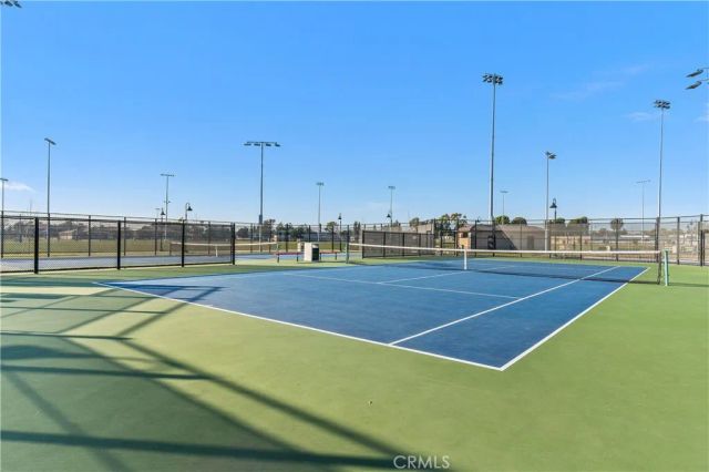 1413 Manchester Way, Tustin, CA 92782