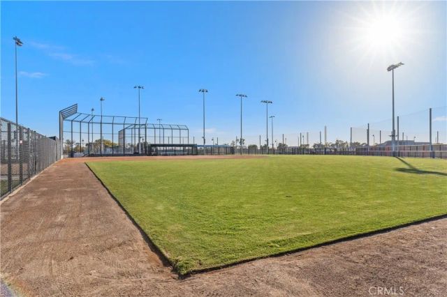 1413 Manchester Way, Tustin, CA 92782