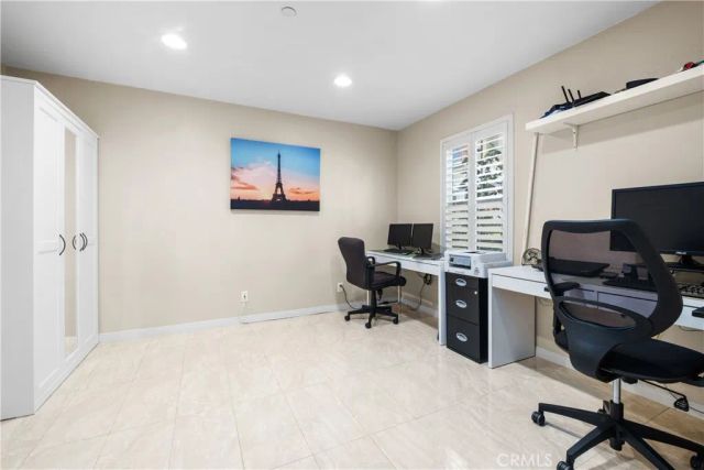 1413 Manchester Way, Tustin, CA 92782