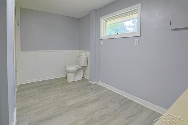62 Five Mile Road, Midland, MI 48640