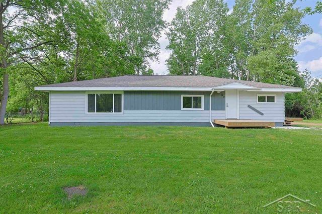 62 Five Mile Road, Midland, MI 48640