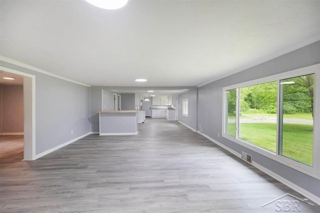 62 Five Mile Road, Midland, MI 48640