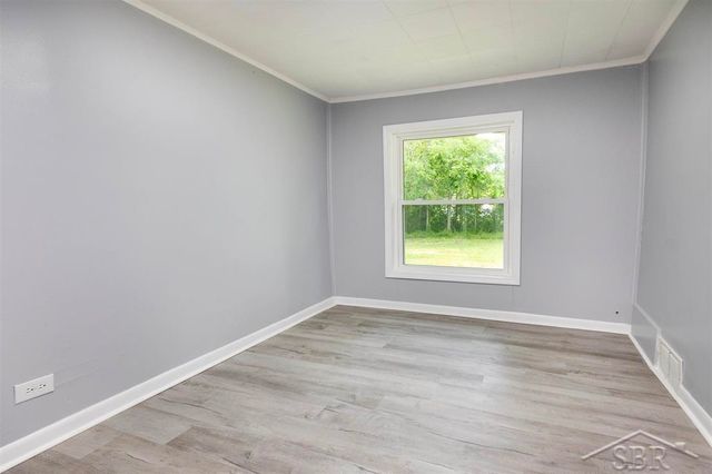62 Five Mile Road, Midland, MI 48640