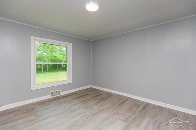 62 Five Mile Road, Midland, MI 48640