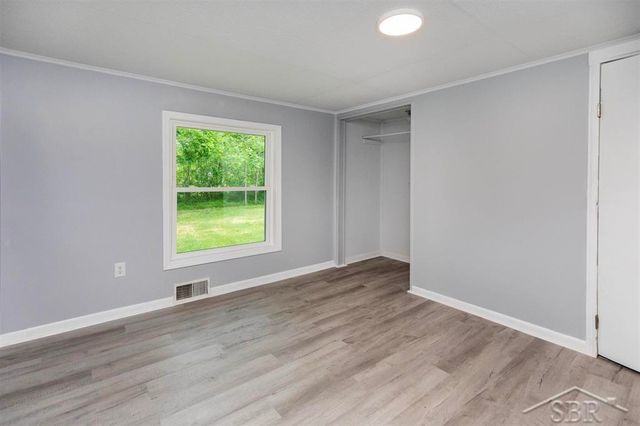 62 Five Mile Road, Midland, MI 48640