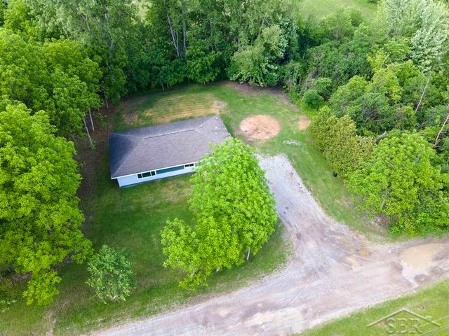 62 Five Mile Road, Midland, MI 48640