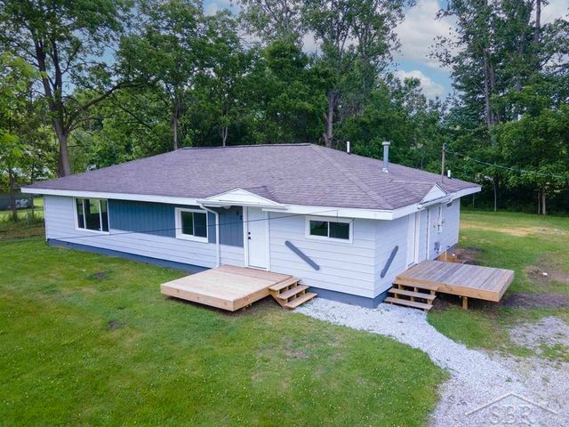 62 Five Mile Road, Midland, MI 48640