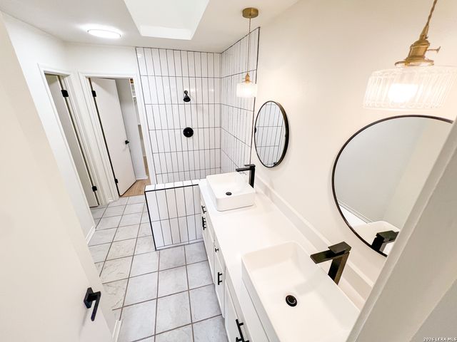 4367 Hilton Head, San Antonio, TX 78217