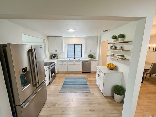 4367 Hilton Head, San Antonio, TX 78217