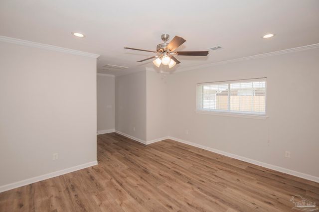 1807 E Leonard St, Pensacola, FL 32503