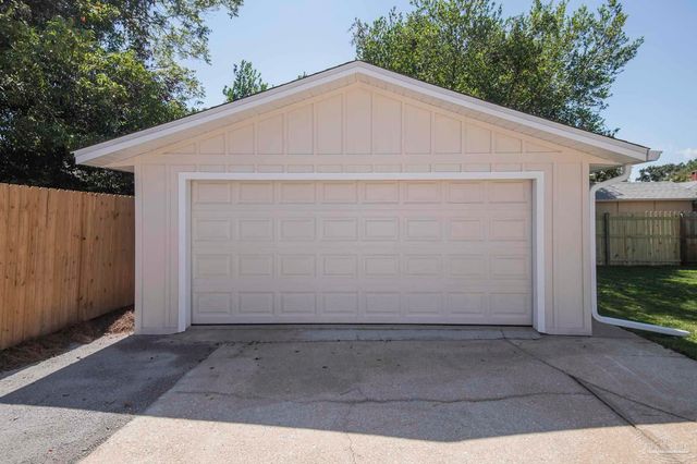 1807 E Leonard St, Pensacola, FL 32503