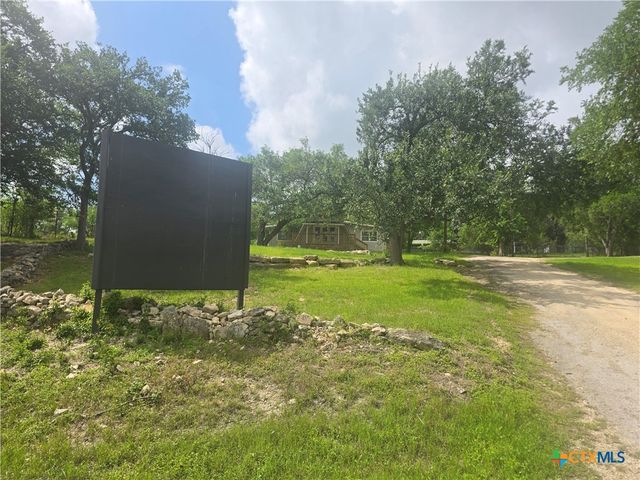 8251 Fm 2673, Canyon Lake, TX 78133