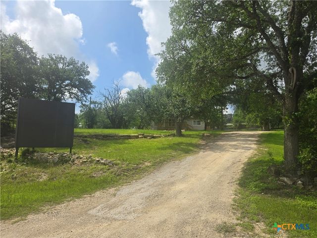 8251 Fm 2673, Canyon Lake, TX 78133