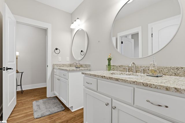 555 Riverstead Drive, Marietta, SC 29661