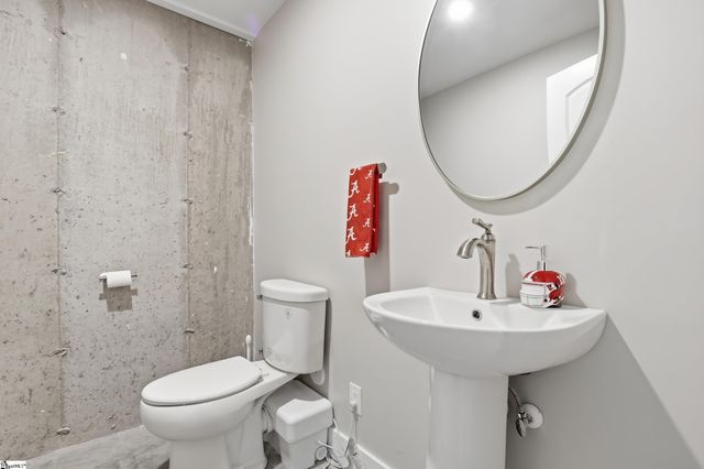 555 Riverstead Drive, Marietta, SC 29661