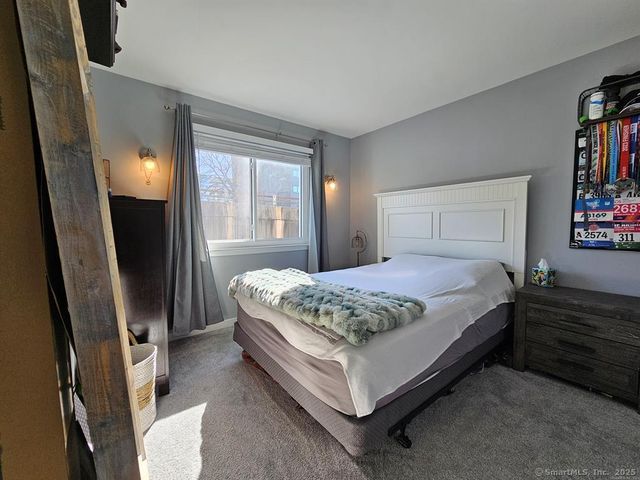 33 Pleasant Street 13, Stamford, CT 06901