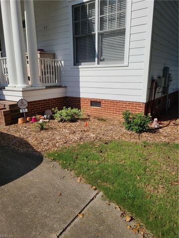 51 Armstrong ST, Portsmouth, VA 23704