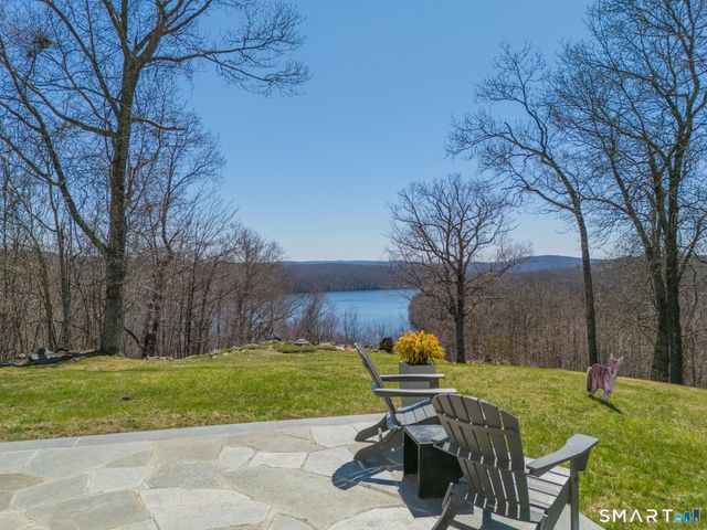 216 Kuhne Road, Southbury, CT 06488