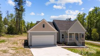142 Crystal Heights Drive, Hendersonville, NC 28739