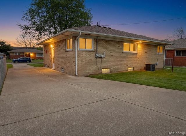 27323 Jean Road, Warren, MI 48093