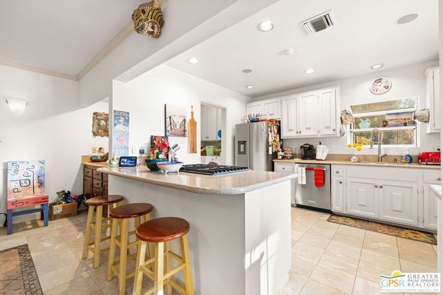 344 N Sunset Way, Palm Springs, CA 92262