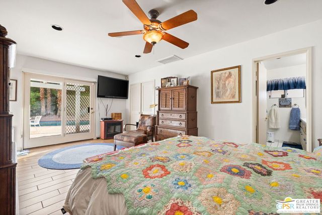 344 N Sunset Way, Palm Springs, CA 92262