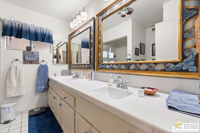 344 N Sunset Way, Palm Springs, CA 92262