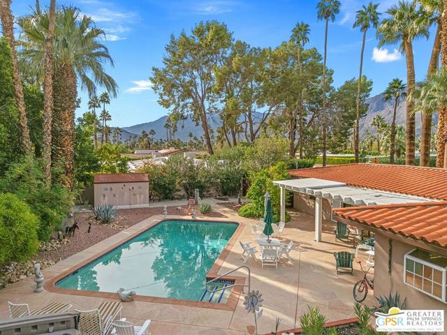 344 N Sunset Way, Palm Springs, CA 92262