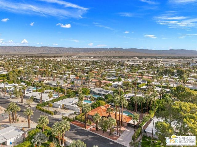 344 N Sunset Way, Palm Springs, CA 92262