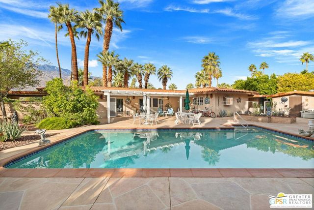 344 N Sunset Way, Palm Springs, CA 92262