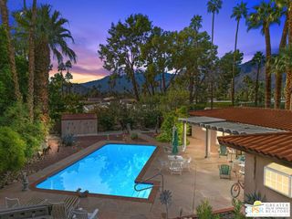 344 N Sunset Way, Palm Springs, CA 92262