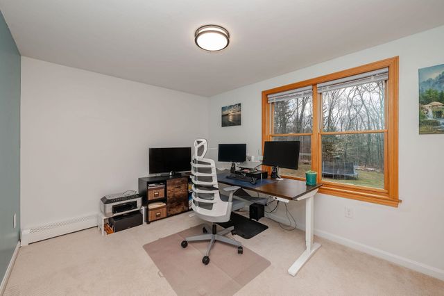43 Moharimet Drive, Madbury, NH 03823