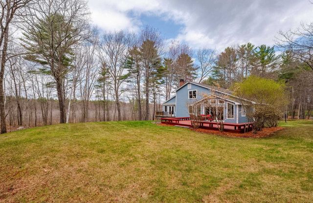 43 Moharimet Drive, Madbury, NH 03823