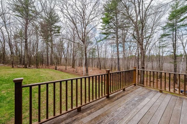43 Moharimet Drive, Madbury, NH 03823