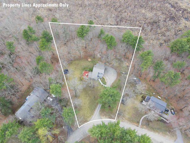 43 Moharimet Drive, Madbury, NH 03823