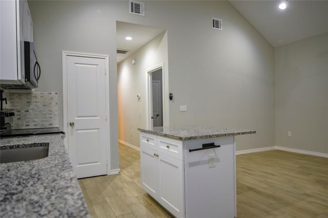 16948 W Dounreay St, Montgomery, TX 77316