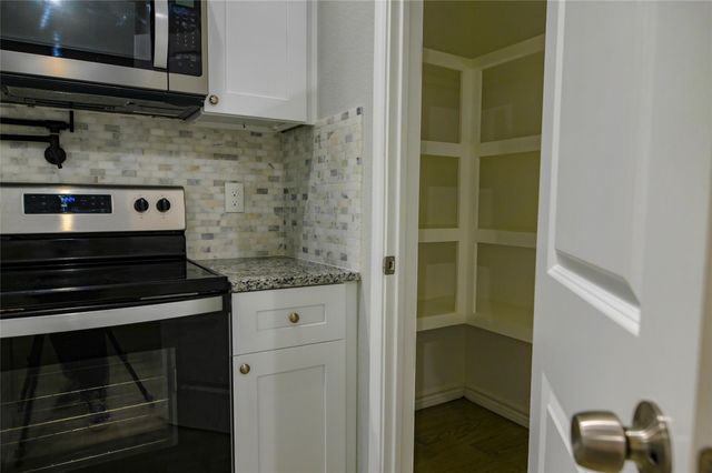 16948 W Dounreay St, Montgomery, TX 77316