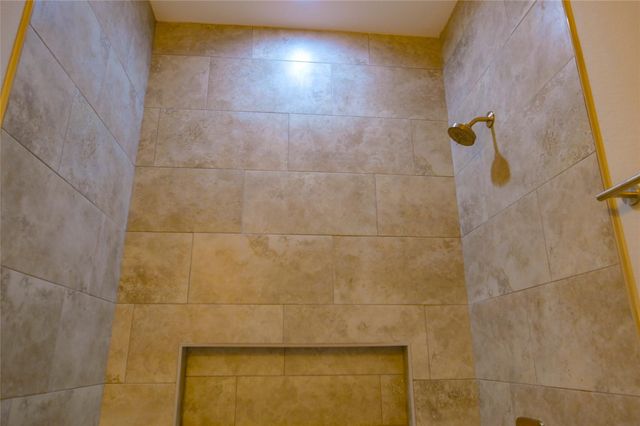 16948 W Dounreay St, Montgomery, TX 77316
