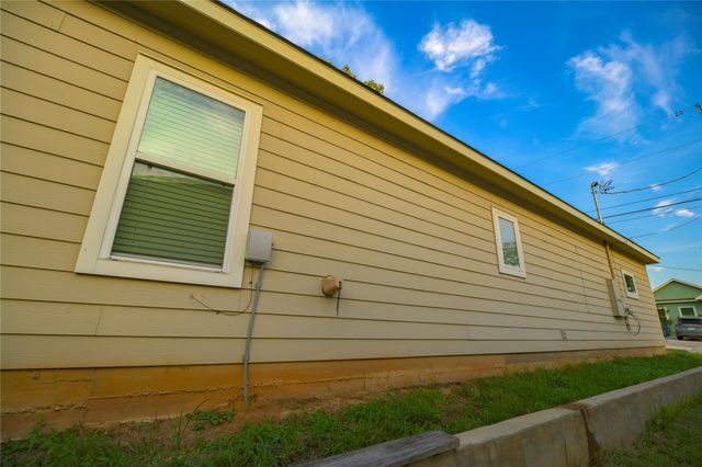 16948 W Dounreay St, Montgomery, TX 77316