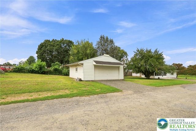 5740 Lehigh Street, Macungie Boro, PA 18062