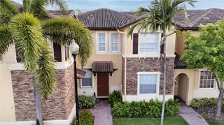 9323 SW 227th St 2-5, Cutler Bay, FL 33190