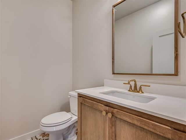 664 Paris Avenue, Piedmont, OK 73078