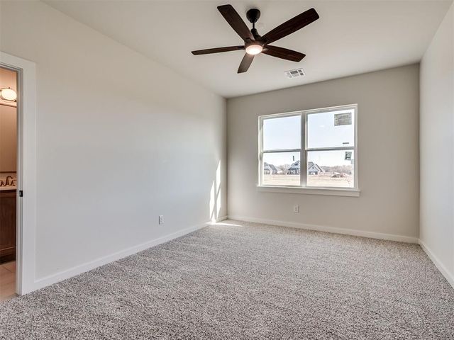 664 Paris Avenue, Piedmont, OK 73078