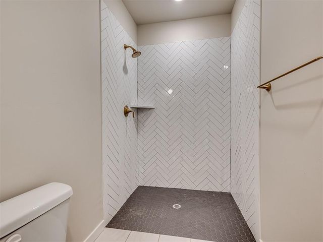 664 Paris Avenue, Piedmont, OK 73078